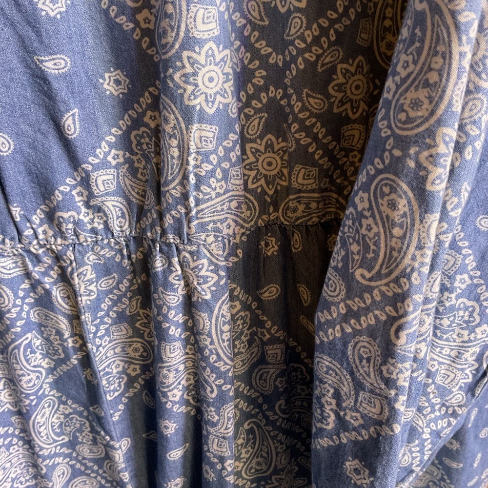 NWT. Daily Threads Long Sleeve Blue Patterned Dress size XL - Picture 3 of 7